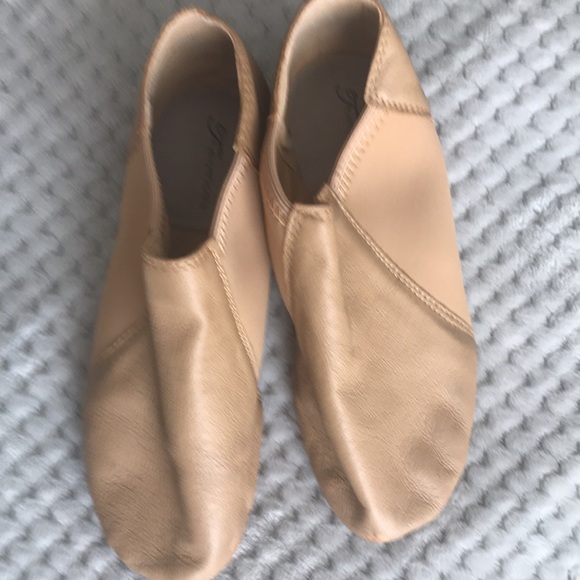 Theatricals Jazz shoes - Picture 3 of 9